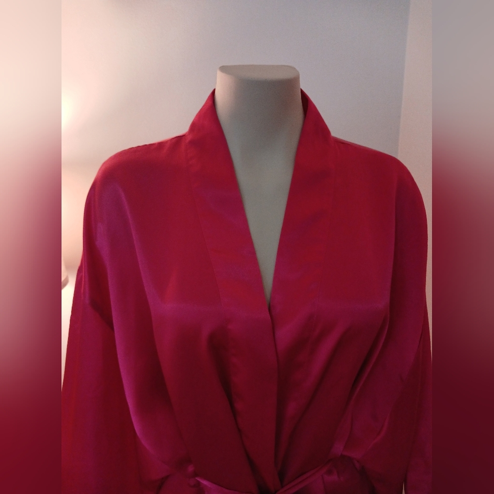 2/40$ Eaton Vanity Fair Pink Satin Robe One Size - Picture 7 of 11